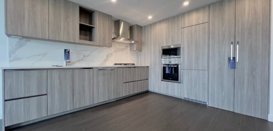 SURREY – 1 BED 1 BATH APARTMENT