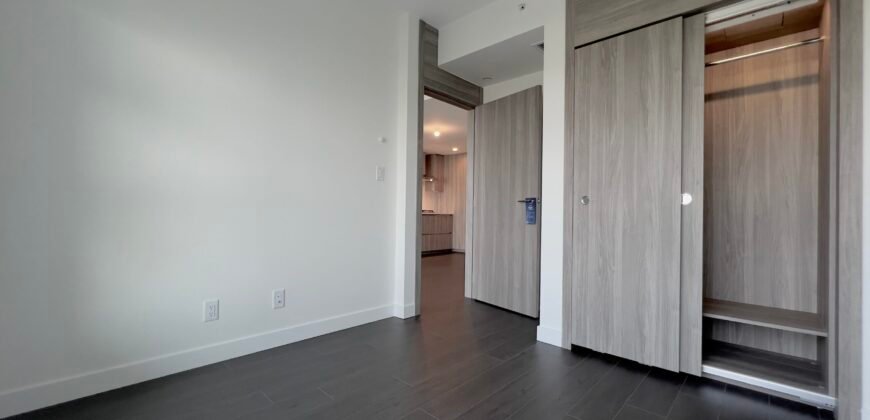 SURREY – 1 BED 1 BATH APARTMENT