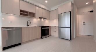 SURREY – 2 BED 2 BATH CONDO
