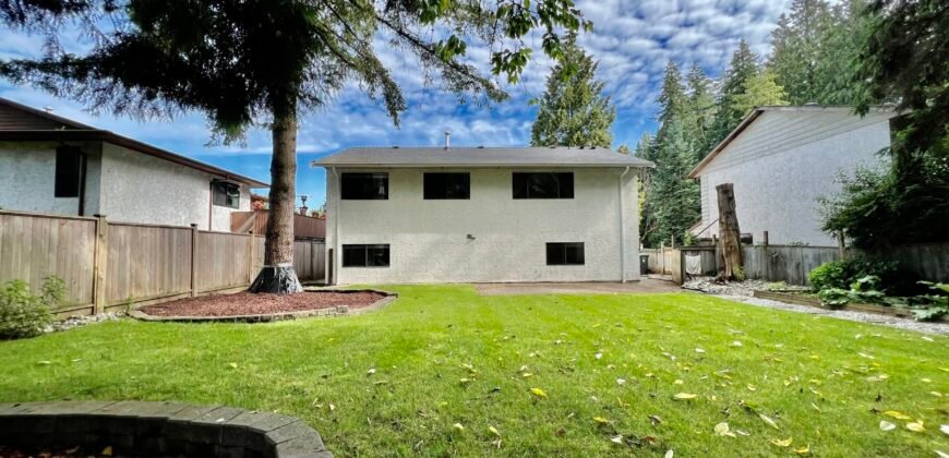 Walnut Grove – 5 BEDROOM, 3 BATHROOM HOUSE